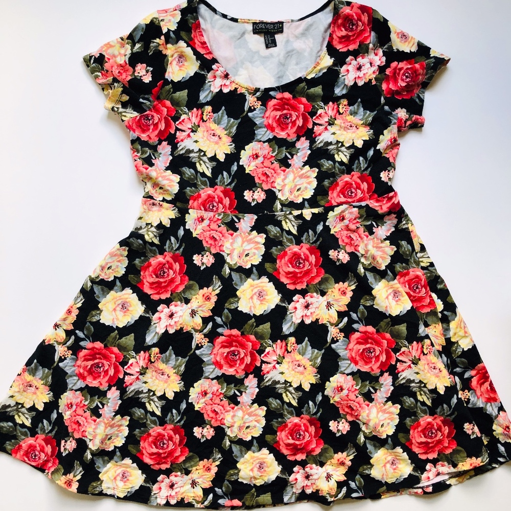 Midi Dress Forever 21 Pink Floral Dress Size 2X